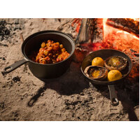 Campfire Pre Seasoned Saucepan with Skillet Lid 2.3 Qt image